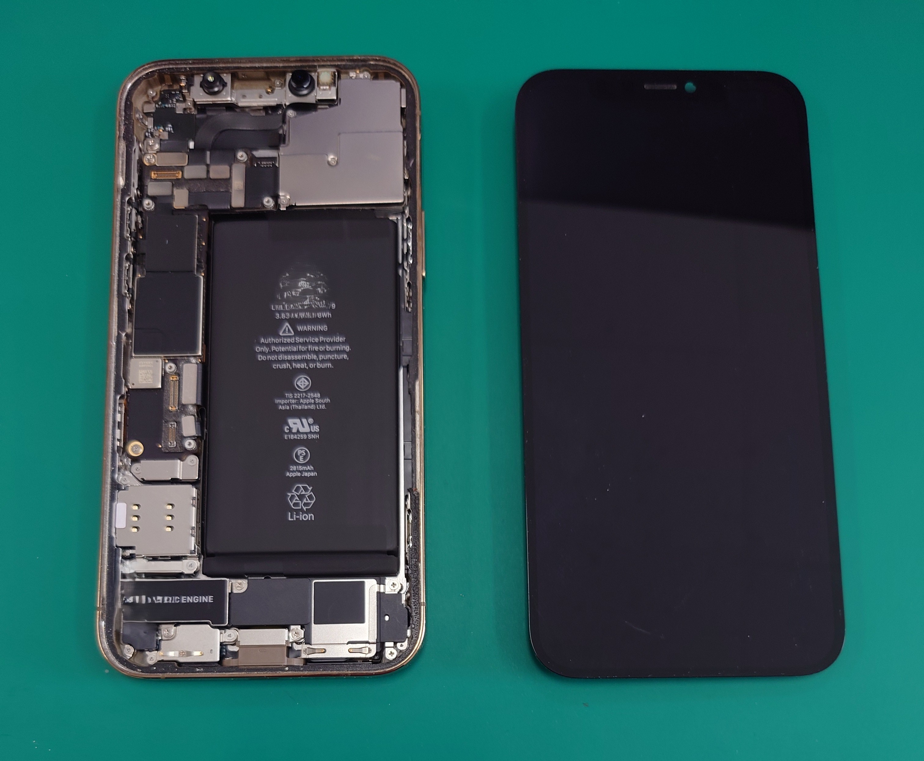 iPhone12Pro(アイフォン12プロ)のバッテリー交換は【スマホ修理工房 王子店】までお越しください！